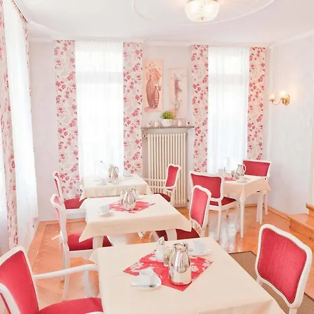 Bischoff Hotel 3*